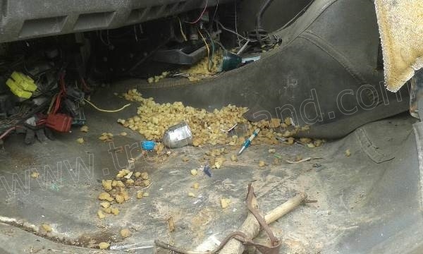 รถขยะ 6 ล้อ MITSUBISHI FUSO รุ่น FK457H