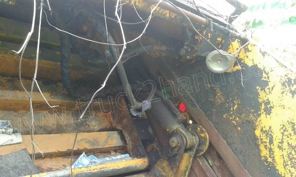 รถขยะ 6 ล้อ MITSUBISHI FUSO รุ่น FK457H