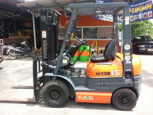 ขาย ฟอล์คลิฟต์ 1.5 ตัน  TOYOTA 6FD15  รถเก่าญี่ปุ่น