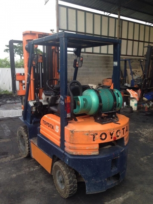 ฟอล์คลิฟต์ 1.5 ตัน TOYOTA 5FG15 เสา 5 เมตร รถนอกเก่าญี่ปุ่น ฟอล์คลิฟต์ 1.5 ตัน TOYOTA 5FG15 เสา 5 เมตร รถนอกเก่าญี่ปุ่น