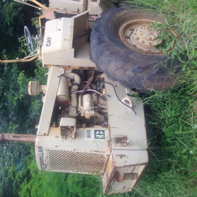 ขายด่วน CAT 910 รถตักล้อยางเอวอ่อน ขายตามสภาพครับ เก็บรายละเอียดอีกไม่มากครับ เครื่องยนต์เดิมๆสภาพดี ระบบไฮดรอลิกส์มีปัญหาต้องแก้ไขครับ โดยรวมอุปกรณ์ยังอยู่ครบครับ เอกสารสัญญาซื้อขาย ราคาต่อรองได้ครับ