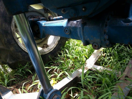 รถไถฟอร์ด รุ่น 7610 2 เพลา. สนใจติดต่อ 081 - 6079515 รถไถฟอร์ด รุ่น 7610 2 เพลา. สนใจติดต่อ 081 - 6079515