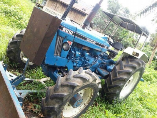 รถไถฟอร์ด รุ่น 7610 2 เพลา. สนใจติดต่อ 081 - 6079515 รถไถฟอร์ด รุ่น 7610 2 เพลา. สนใจติดต่อ 081 - 6079515