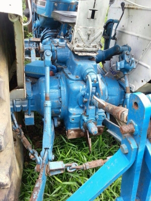 รถไถฟอร์ด รุ่น 7610 2 เพลา. สนใจติดต่อ 081 - 6079515 รถไถฟอร์ด รุ่น 7610 2 เพลา. สนใจติดต่อ 081 - 6079515