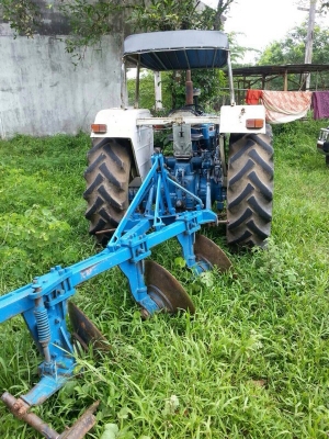 รถไถฟอร์ด รุ่น 7610 2 เพลา. สนใจติดต่อ 081 - 6079515 รถไถฟอร์ด รุ่น 7610 2 เพลา. สนใจติดต่อ 081 - 6079515