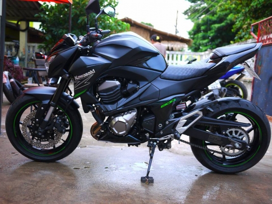 ขาย Kawasaki Z800 รถปี 2014 พร้อมทะเบียนแท้ รถใหม่กริ๊ปสภาพป้ายแดง เพิ่งรับป้ายทะเบียนสดๆร้อนๆ ไ