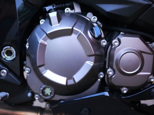 ขาย Kawasaki Z800 รถปี 2014 พร้อมทะเบียนแท้ รถใหม่กริ๊ปสภาพป้ายแดง เพิ่งรับป้ายทะเบียนสดๆร้อนๆ ไ