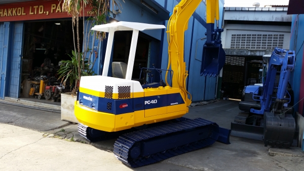 ขาย รถขุด KOMATSU รุ่น PC40-6- แทร็กเหล็ก มือสองญี่ปุ่น ขาย รถขุด KOMATSU รุ่น PC40-6- แทร็กเหล็ก มือสองญี่ปุ่น