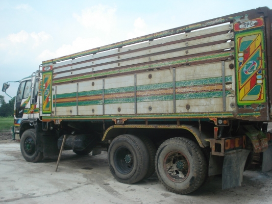 ขายรถ 10 ล้อ HINO 3M 2 เพลา 240 แรงม้า ดั๊มได้ ปี '45 โทร. 0816205482, 0844233207 สภาพดีพร้อมใช้งาน ขายรถ 10 ล้อ HINO 3M 2 เพลา 240 แรงม้า ดั๊มได้ ปี '45 โทร. 0816205482, 0844233207 สภาพดีพร้อมใช้งาน