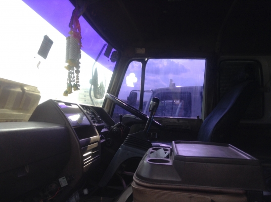 ขายรถ12ล้อP11C320แรงยาว7.2เมตรสวยๆเพลาเดียว ขายรถ12ล้อP11C320แรงยาว7.2เมตรสวยๆเพลาเดียว