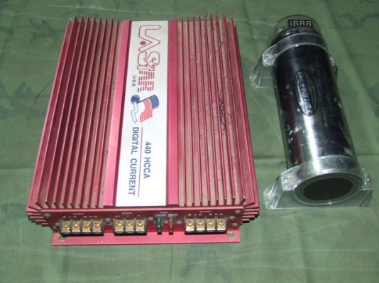 ขายถูกขายทิ้งครับสองชิ้น2500บาทของนอกทั้งคู่ครับ