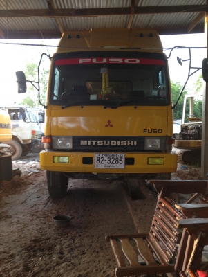 ขายรถ 6ล้อใหญ่พร้อมดั้ม มิตซูบิชิ FN 527S  10สปีดเกียร์ฟุตเลอร์  2เพลา ต่อรองราคาได้