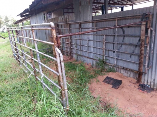 ขายคอกข้างเสริม ยาว4.30ม. สภาพพร้อมใช้งาน สนใจโทร 090-8588220คุณนะ ID:narong498 หรือ www.truck.in.th/498 ขายคอกข้างเสริม ยาว4.30ม. สภาพพร้อมใช้งาน สนใจโทร 090-8588220คุณนะ ID:narong498 หรือ www.truck.in.th/498