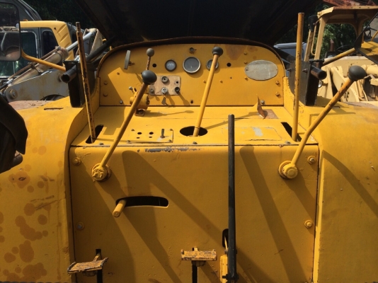 ต้องการขายรถบดSAKAI KD7610 ตรวจเช็คทำสีพร้อมใช้