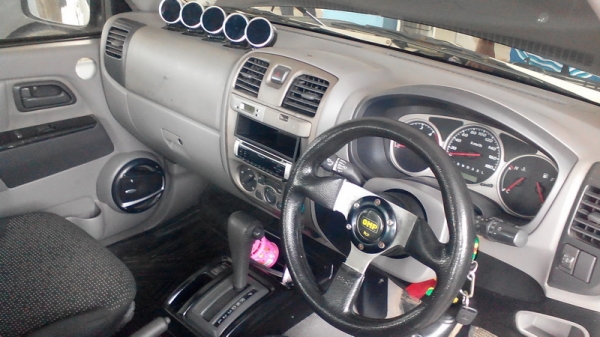 รถบ้านดีแม็ก 2เจ โบคู่ E85 แรงๆ