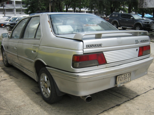 ขายเปอโย405ปี90เกียร์ออโต ขับดี 33000 ขายเปอโย405ปี90เกียร์ออโต ขับดี 33000