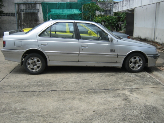 ขายเปอโย405ปี90เกียร์ออโต ขับดี 33000