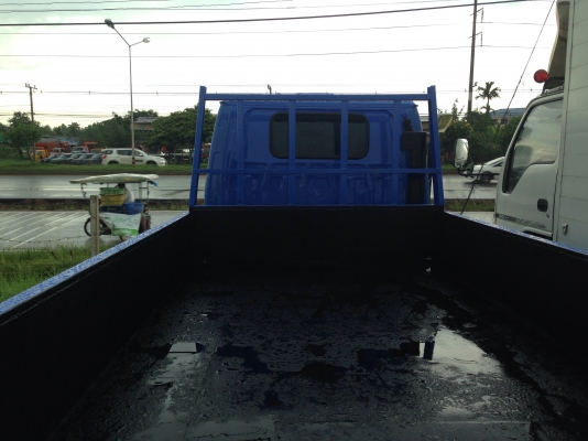 4ล้ออีซูซุNKRทะเบียนไม่ติดเวลา