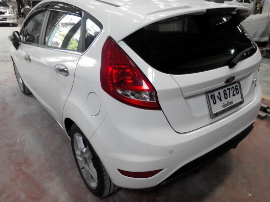 ขายด่วน ford fiesta 1.6 Sport top สุด ใช้น้อยมาก รีบใช้เงิน