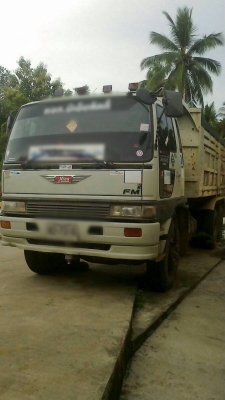 ขายรถบรรทุกสิบล้อดัมพ์ Hino 1M เครื่องเดิม 220 แรง เกียร์เดิม รถพร้อมใช้งาน