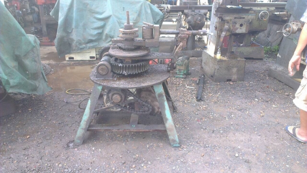 เครื่องดัดท่อดัดแปปดัดได้ 3" นิ้วครับ มอเตอร์ 3 แรง 3 เฟสครับ