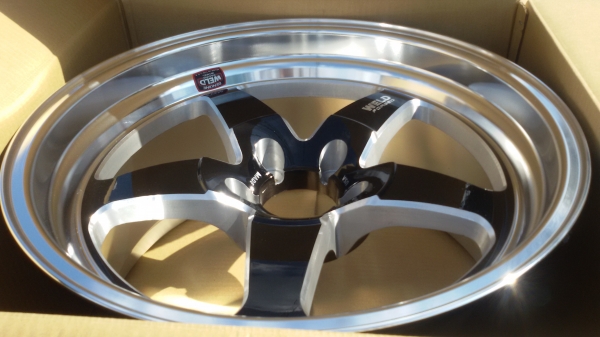 ขายล้อ เวล ขอบ18ล้อใหม่ชุดละ23500