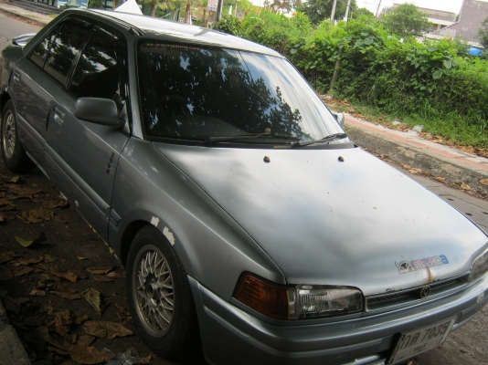 ขายมาสด้า323ปี94เกียร์ออโต33000รถบ้าน