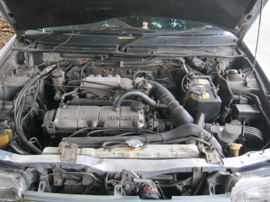 ขายมาสด้า323ปี94เกียร์ออโต33000รถบ้าน