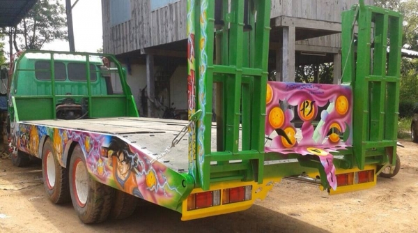 ***700,000 บ.ต่อรอง***ขาย10ล้อเพลาเดียวหางปลาขึ้นรถเกี่ยว HINO KT925 วางหัวสิงห์ไฮเทค วางเครื่องHO7C-185แรง (ลงเล่มครบ) หัวเก๋งสภาพสวย ภายในเต็ม พ.พาวเวอร์ เครื่องแน่นๆ แรงๆ ไม่เยิ้ม เกียร์ดี ไม่หลุด ช่วงล่างเพลาเดียวเดิม คัสซีเก็บงานเรียบร้อยแล้ว ซับบน-ซ