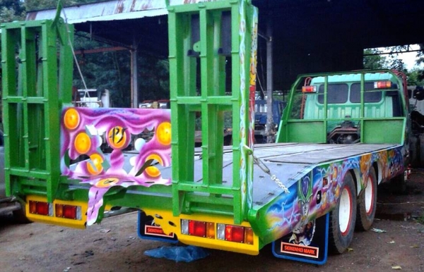 ***700,000 บ.ต่อรอง***ขาย10ล้อเพลาเดียวหางปลาขึ้นรถเกี่ยว HINO KT925 วางหัวสิงห์ไฮเทค วางเครื่องHO7C-185แรง (ลงเล่มครบ) หัวเก๋งสภาพสวย ภายในเต็ม พ.พาวเวอร์ เครื่องแน่นๆ แรงๆ ไม่เยิ้ม เกียร์ดี ไม่หลุด ช่วงล่างเพลาเดียวเดิม คัสซีเก็บงานเรียบร้อยแล้ว ซับบน-ซ