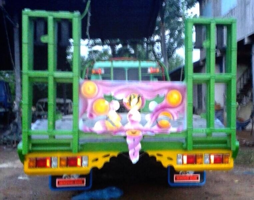 ***700,000 บ.ต่อรอง***ขาย10ล้อเพลาเดียวหางปลาขึ้นรถเกี่ยว HINO KT925 วางหัวสิงห์ไฮเทค วางเครื่องHO7C-185แรง (ลงเล่มครบ) หัวเก๋งสภาพสวย ภายในเต็ม พ.พาวเวอร์ เครื่องแน่นๆ แรงๆ ไม่เยิ้ม เกียร์ดี ไม่หลุด ช่วงล่างเพลาเดียวเดิม คัสซีเก็บงานเรียบร้อยแล้ว ซับบน-ซ