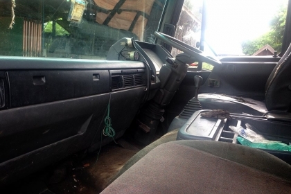 ***700,000 บ.ต่อรอง***ขาย10ล้อเพลาเดียวหางปลาขึ้นรถเกี่ยว HINO KT925 วางหัวสิงห์ไฮเทค วางเครื่องHO7C-185แรง (ลงเล่มครบ) หัวเก๋งสภาพสวย ภายในเต็ม พ.พาวเวอร์ เครื่องแน่นๆ แรงๆ ไม่เยิ้ม เกียร์ดี ไม่หลุด ช่วงล่างเพลาเดียวเดิม คัสซีเก็บงานเรียบร้อยแล้ว ซับบน-ซ