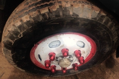 ***700,000 บ.ต่อรอง***ขาย10ล้อเพลาเดียวหางปลาขึ้นรถเกี่ยว HINO KT925 วางหัวสิงห์ไฮเทค วางเครื่องHO7C-185แรง (ลงเล่มครบ) หัวเก๋งสภาพสวย ภายในเต็ม พ.พาวเวอร์ เครื่องแน่นๆ แรงๆ ไม่เยิ้ม เกียร์ดี ไม่หลุด ช่วงล่างเพลาเดียวเดิม คัสซีเก็บงานเรียบร้อยแล้ว ซับบน-ซ