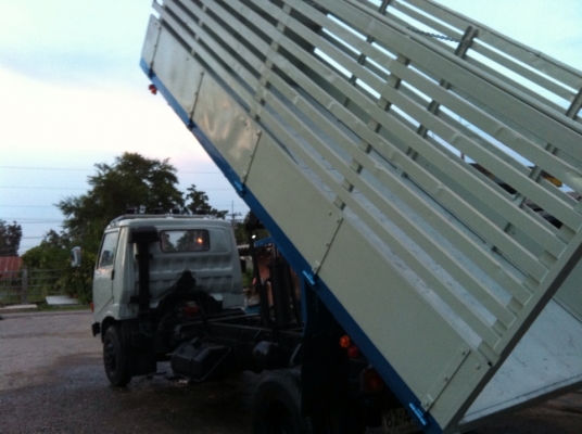 ขายรถ 6 ล้อ ฮีโน่ 779 ดั้มเกษตร คานหน้า F หลัง F ขายรถ 6 ล้อ ฮีโน่ 779 ดั้มเกษตร คานหน้า F หลัง F