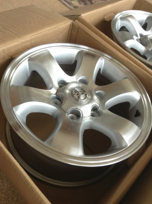 ล้อ แม็ก ลาย toyota land cruiser prado ขอบ 16