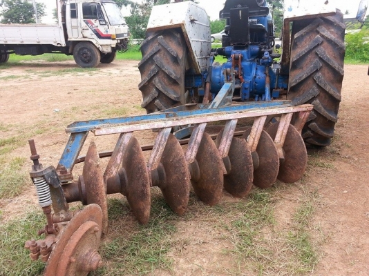 ขายรถไปเครื่องT5 เครื่องดี ช่วงล่างแน่น ใช้งานได้ทุกระบบ อุปกรณ์ดันหน้า กับผานหลัง สภาพสวยพร้อมใช้งาน เอกสารพร้อมโอน สนใจโทร 090-8588220คุณนะ ID:narong498 หรือ www.truck.in.th/498