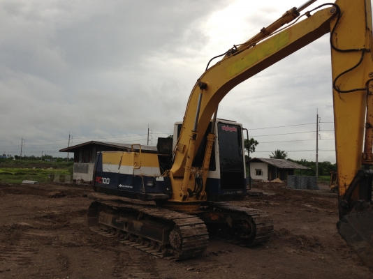 ขาย KOMATSU PC 100-5 บูมอาร์มพิเศษเทียบเท่า PC120 (เก่าญี่ปุ่นปีกว่า) สภาพสวยมากเดิมๆ ต่อรองเจ้าของโดยตรง 081-4283210