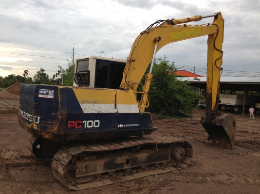 ขาย KOMATSU PC 100-5 บูมอาร์มพิเศษเทียบเท่า PC120 (เก่าญี่ปุ่นปีกว่า) สภาพสวยมากเดิมๆ ต่อรองเจ้าของโดยตรง 081-4283210