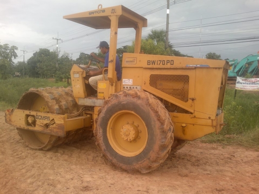 ขายด่วน  รถบด  ล้อหนาม  พร้อมใช้งาน  สภาพดีมาก