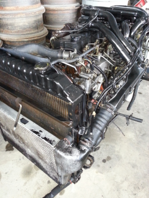 เครื่อง 6he turbo  260 แรง  ปั้มใหญ่ หม้อน้ำอินเตอร์ครบ  เทอร์โบแท้