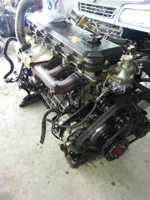 เครื่อง 6m61   220 แรง ปั้มใหญ่ เก่าญี่ปุ่น สวยๆ พร้อมอินวอย