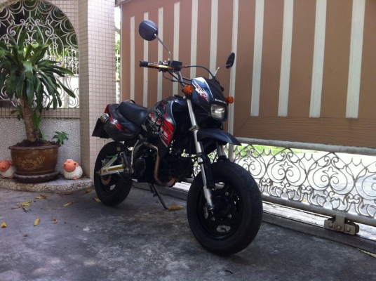 ขออนุญาติขาย KAWASAKI KSR 110 CC. สวยมาก โอนให้ฟรีครับ