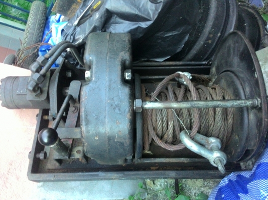 วิ้นไฮดรอลิค ญี่ปุ่น ขายถูกๆๆ  เปิดตู้มาใหม่ๆๆ มอเตอร์  โรลเลอ ครบๆๆครับ