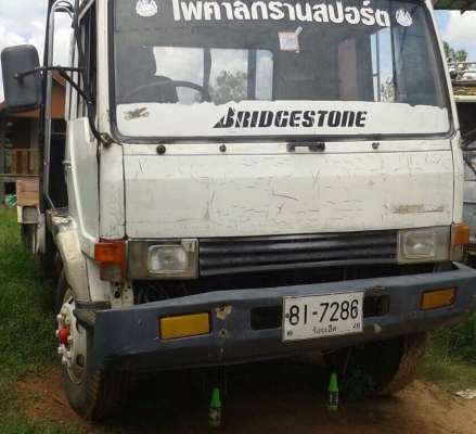 **460,000 บ.ต่อรอง**ขายหัวคัสซี(ยกหางออกแล้ว) 10ล้อ1เพลา MITSU FUSO FN215K 6D15-170Hp เครื่องเดิมเกียร์เดิม 6D15-170แรง เครื่องดี แน่นดี แรง ไม่เยิ้ม เกียร์เดิม เข้าง่ายไม่หลุด ช่วงล่างเดิม คัสซีสวยเดิม ไม่ปะไม่ดาม หัวเก๋งดีไม่ผุ สีมีลอกบ้าง ได้บาง ภายในด