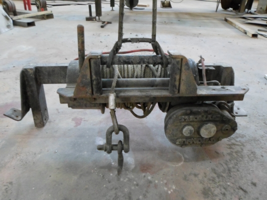 Thomas 3 Winch  ใส่แลนด ซีรี่พอดีเลยครับ  From Australia  12v  หายาก