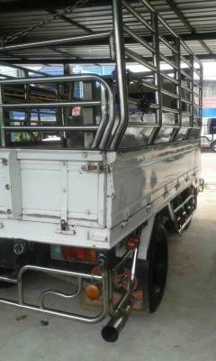 ขายรถบรรทุก 6 ล้อรั้ว ISUZU NKR 100 แรงม้าปี 2550 กระบะยาว 3.10 เมตร ราคา 450000