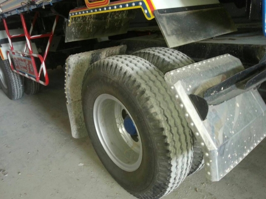 ขายหางพ่วง อู่ ซุ่นชัย. 3 เพลา. ( ใช้งานน้อย. ) สนใจติดต่อ 081 - 6079515 ขายหางพ่วง อู่ ซุ่นชัย. 3 เพลา. ( ใช้งานน้อย. ) สนใจติดต่อ 081 - 6079515