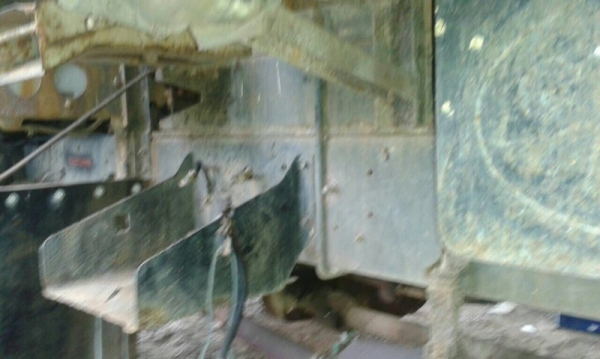 รถอีซูซุ 6 ล้อดั้ม FTR 165 แรงม้า. สนใจติดต่อ 081 - 6079515 รถอีซูซุ 6 ล้อดั้ม FTR 165 แรงม้า. สนใจติดต่อ 081 - 6079515