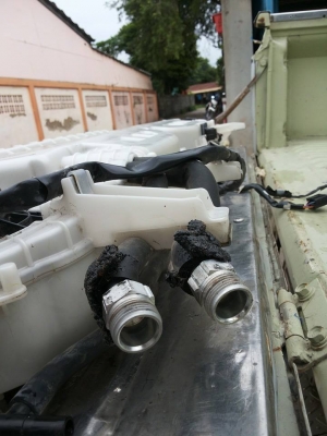 ตู้แอร์หลังคอมมิวเตอร สภาพ90เปอรเซนต์ รังผ้งใสๆ สาย ปลั๊กครบ..แปลงใส่ตู้ได้ทุกรุ่น 1500 ไม่รวมส่ง