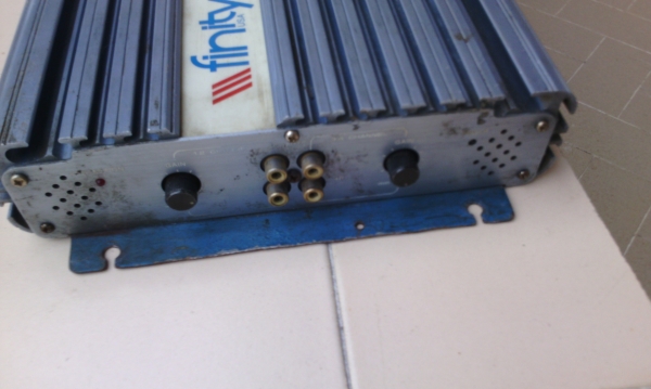 ขายแอม finity usa fy-504  4ชาแนล เสียงใสเหมือน sounstream